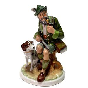 VTG FASOLD & STAUCH BOCK WALLENDORF PORCELAIN HUNTER & DOG FIGURINE 17413 FLAW